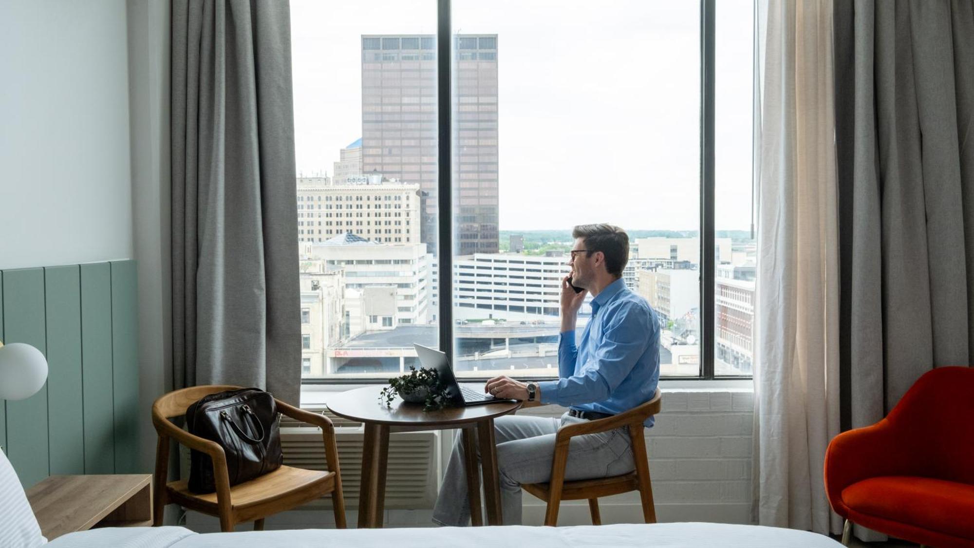 Dayton Vitality Hotel - Downtown エクステリア 写真